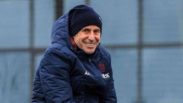 Süper Lig'de yılın bomba transferi: Abdullah Avcı Türk futboluna dönüş yapıyor