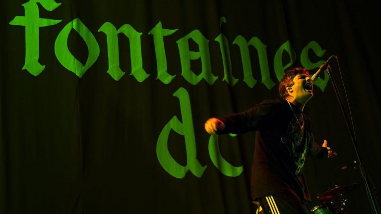 İrlandalı grup Fontaines DC, Filistin'le dayanışma amacıyla İstanbul'daki konserini iptal etti