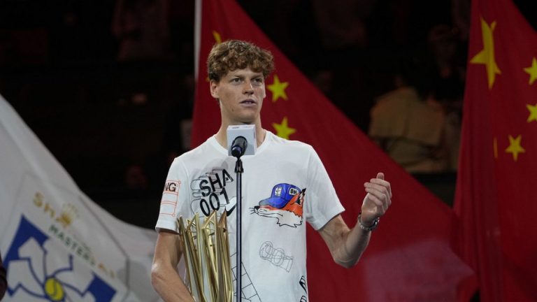 Jannik Sinner, Novak Djokovic’i yenerek Shanghai Masters unvanını kazandı