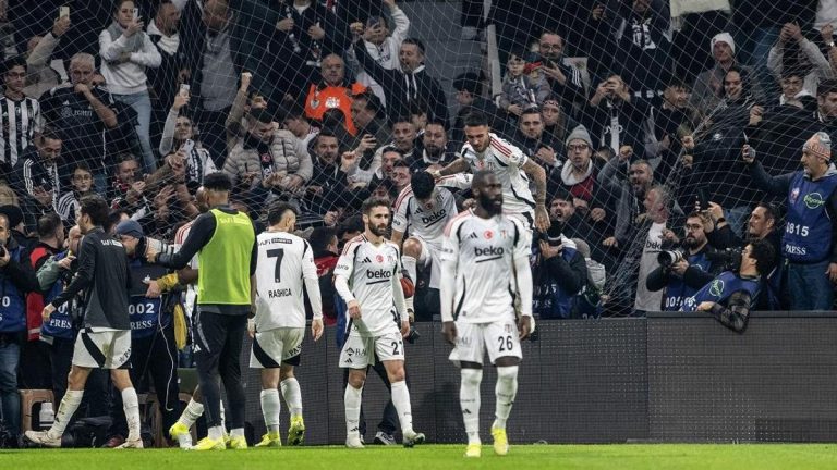 Beşiktaş-Fenerbahçe derbisi canlı yayın, Beşiktaş