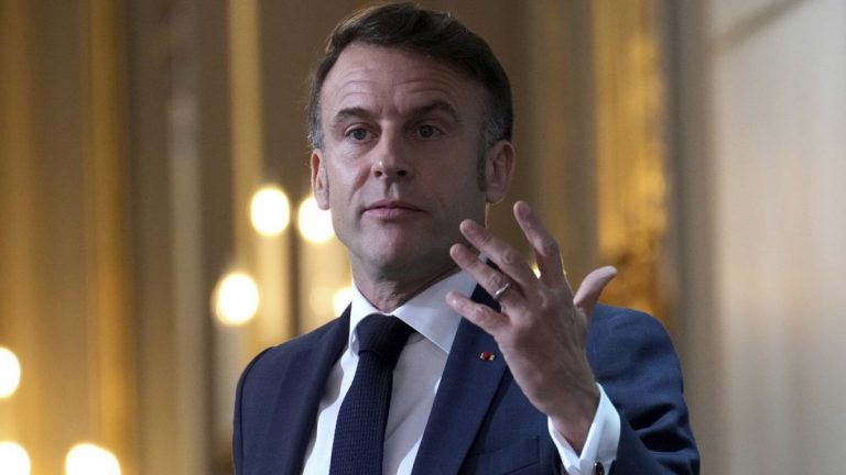 Macron, Batı Afrikalı liderleri ‘Fransa’nın terörle mücadelesine’ karşı ‘nankör’ olmakla suçladı