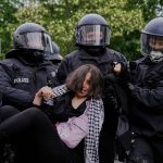 Berlin’deki pro -Palistin protestoları yaralanmalar ve tutuklamalarla sona erdi