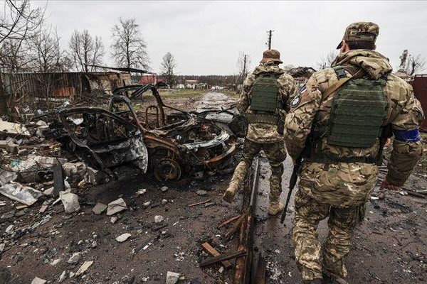 Rus ordusundan Kiev'e saldırı: 15 yaralı