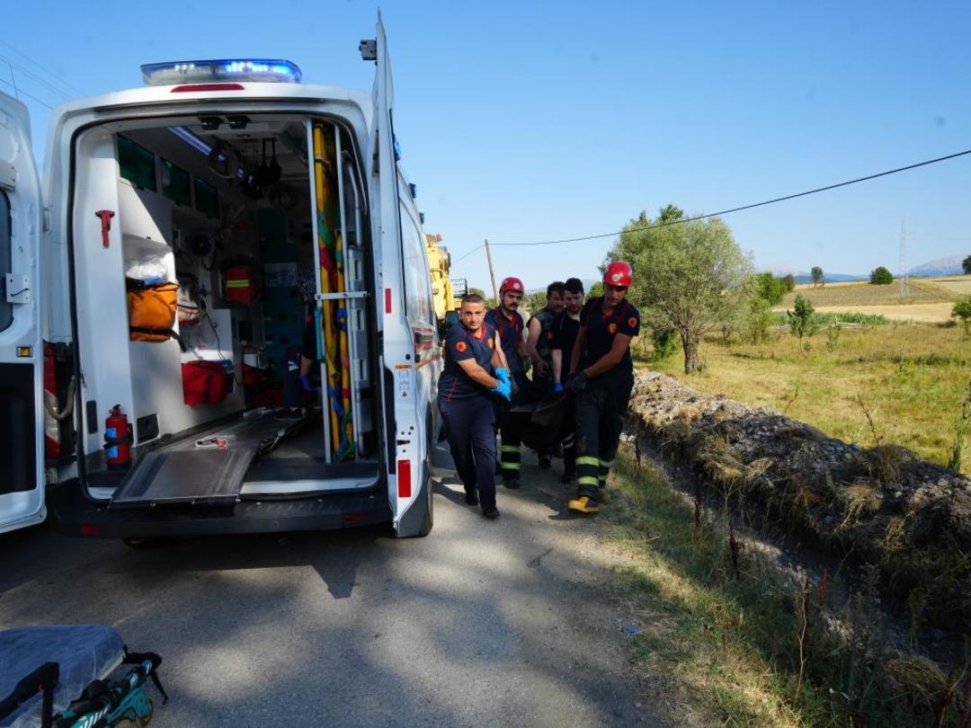 Kastamonu da korkunç bir kaza! Araba Reaper altında kaldı: 1 ölü 5