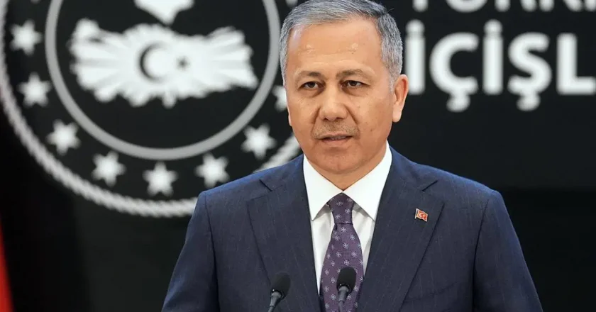 Yerlikaya duyurdu: 17 ilde siber suçlar operasyonu, 179 gözaltı! – Son Dakika Türkiye Haberleri