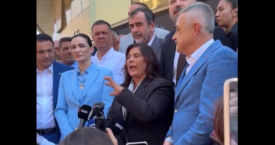 Aydin Büyükşehir Belediyesinin Önünde İlginç Anlar: AK Partisi'nin Özlem Çiziklu, yükselen Şerefler 2'ye dikkat çekti 2