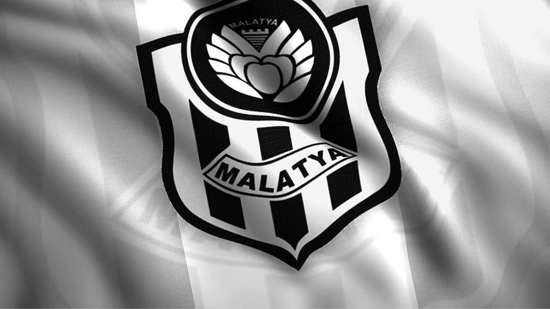 FIFA'dan aldığı ceza ile şampiyonanın dibine demir atan eski Süper Lig takımı, tüm oyunlarını kazansa bile 1 puan almayacak ... 3
