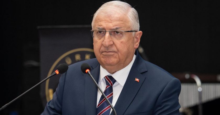 Türk Donanması, dünyanın en güçlü deniz unsuru haline gelme başarısı göstermiştir